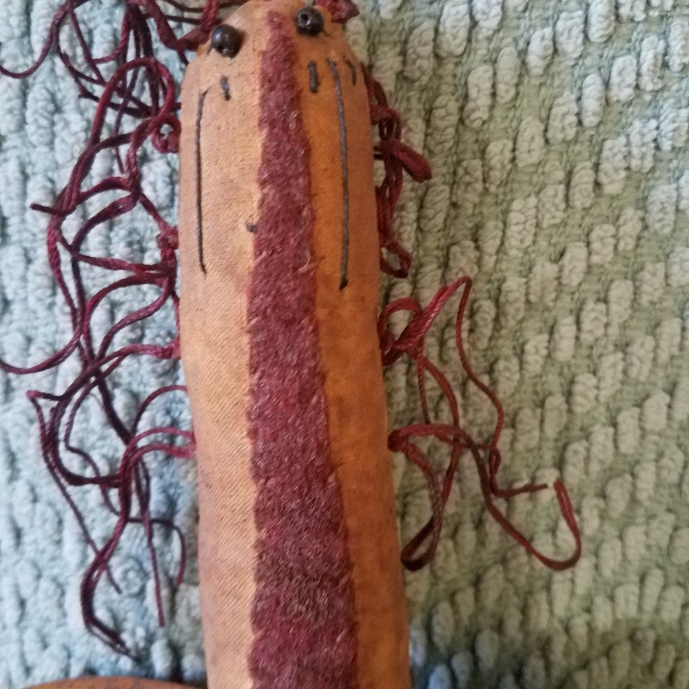 Primitive Angel Annie - Picture 2 of 3